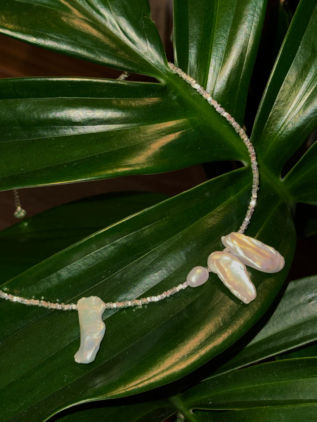 Silver Bead Necklace with Keshi Pearls